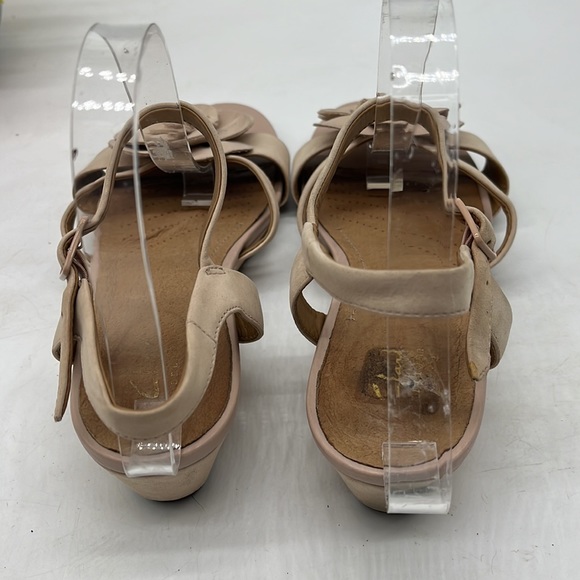 Clarks Light Pink Floral Sandal Size 9. MCS2603C - Picture 4 of 8
